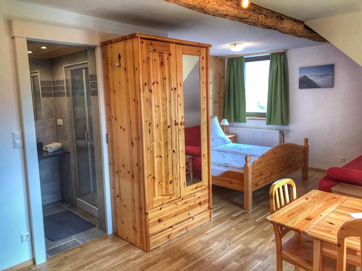Rutarhof Apartment Rosegg Bagian luar foto