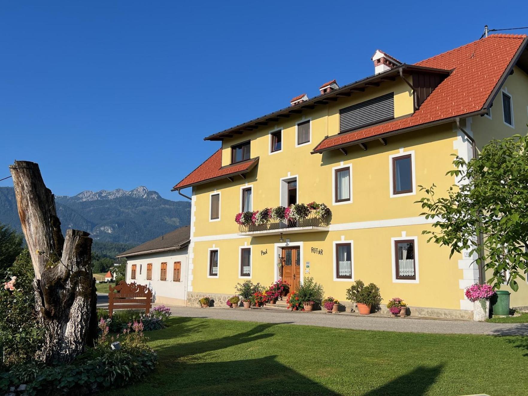 Rutarhof Apartment Rosegg Bagian luar foto