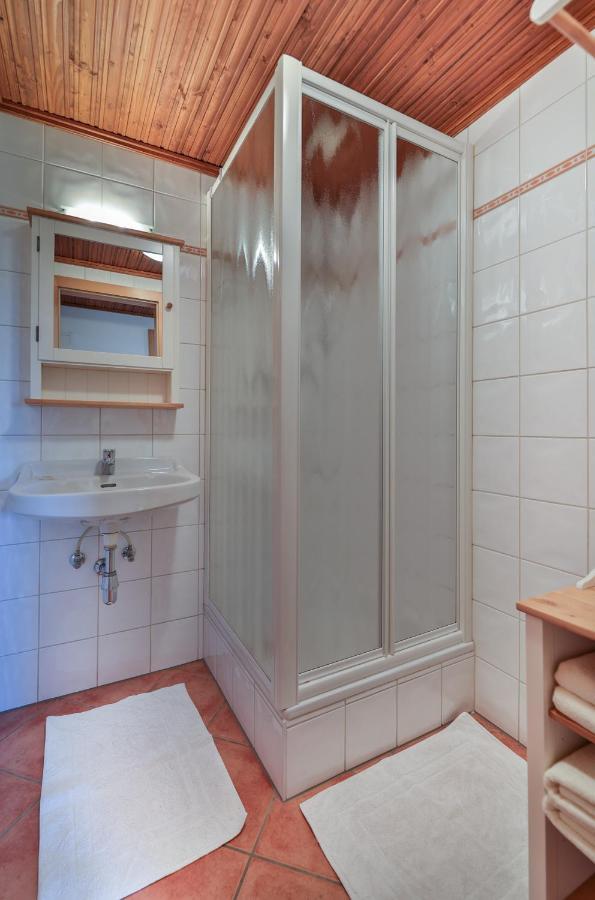Rutarhof Apartment Rosegg Bagian luar foto